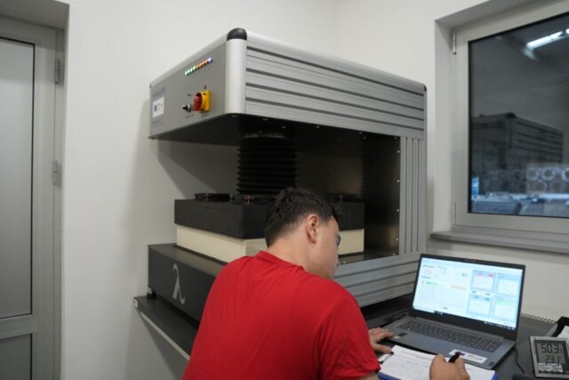 Alternativa laboratorija – Novi uređaji za kontrolu kvaliteta termoizolacionih panela