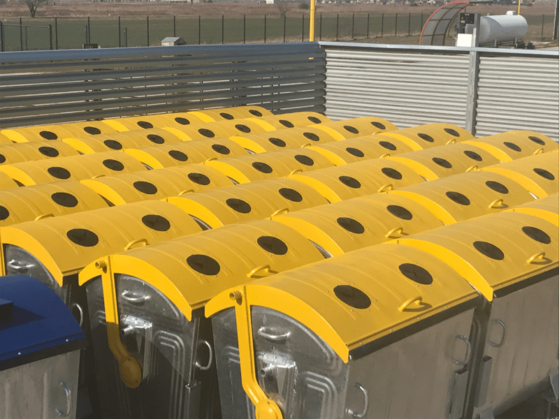 Containers for separate paper and glass collection