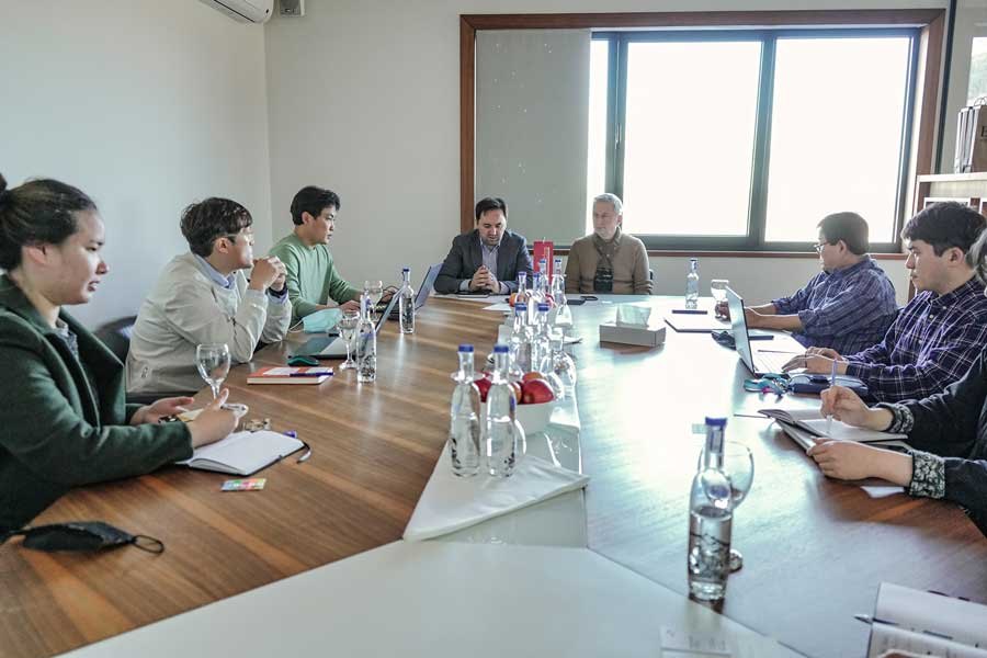 Eine Delegation aus Korea zu Besuch bei Alternativa