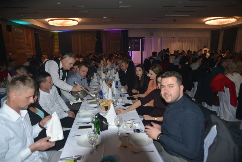 Upriličen iftar za ‘’Alternativine’’ uposlenike