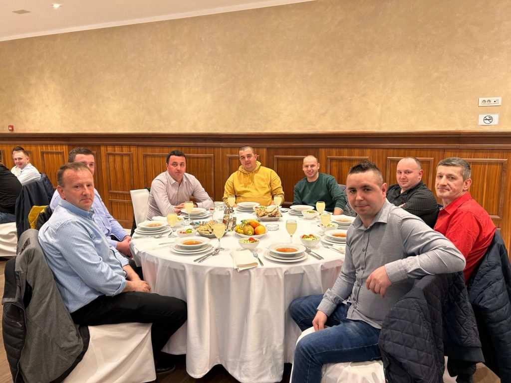 Gemeinsames Iftar im Hotel Austria