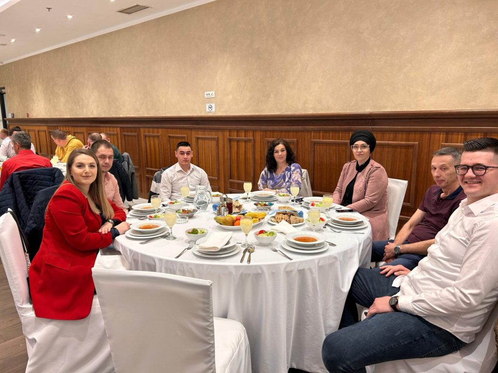 Gemeinsames Iftar im Hotel Austria