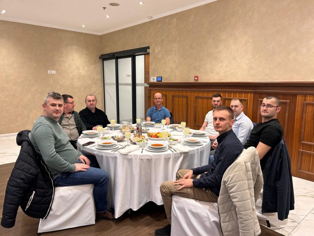 Gemeinsames Iftar im Hotel Austria